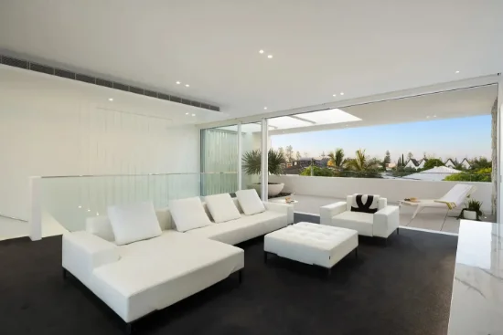 46 Woodroffe Avenue, Main Beach, Qld 4217-Image