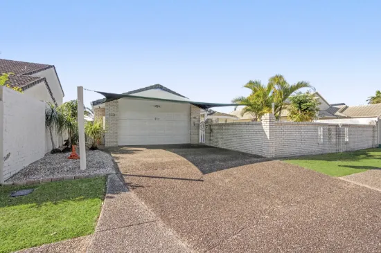 464 Oxley Drive, Runaway Bay, Qld 4216-Image