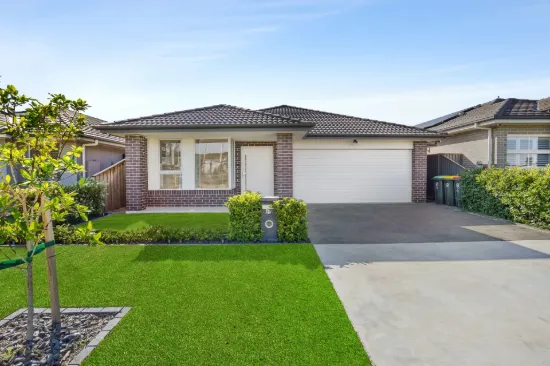 47 Courtney Loop, Oran Park, NSW 2570