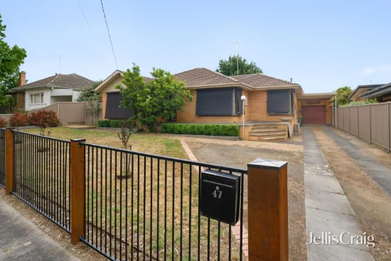 47 Grandview Grove, Wendouree, Vic 3355