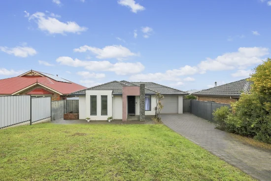 47 Greenhills Road, Victor Harbor, SA 5211