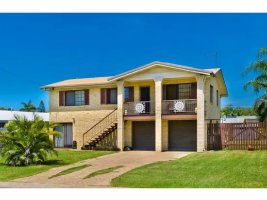 47 Kingfisher Parade, Norman Gardens, Qld 4701