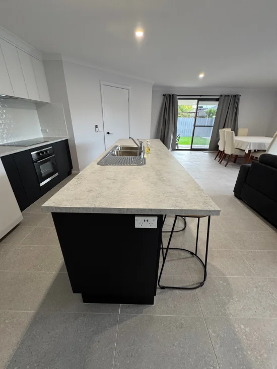 476 Hall Avenue, Lavington, NSW 2641