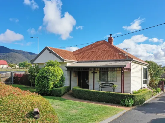 48 Abbotsfield Road, Claremont, Tas 7011