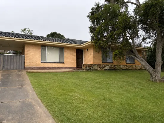 48 Collins Parade, Hackham, SA 5163
