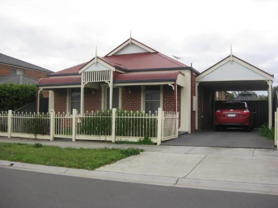 48 Dickerson Way, Caroline Springs, Vic 3023 - For Rent