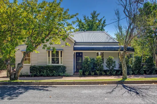 48 Erith Street, Bundanoon, NSW 2578