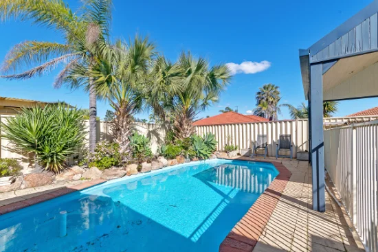 48 Golf Links Drive, Carramar, WA 6031