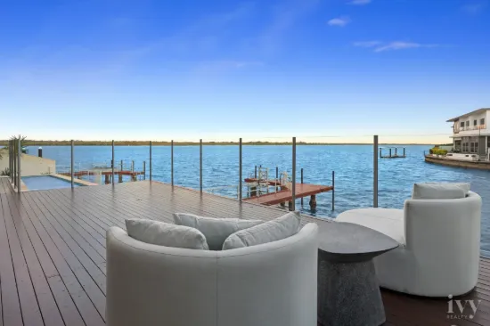 48 King Charles Drive, Sovereign Islands, Qld 4216
