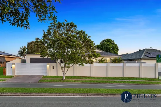 48 Matthew Flinders Drive, Paradise Point, Qld 4216
