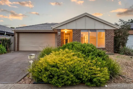 48 Saltbush Crescent, Brookfield, Vic 3338