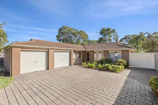 48 Smeaton Close, Lara, Vic 3212