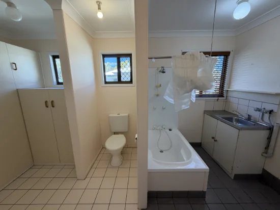 48 The Boulevard, Theodore, Qld 4719-Image