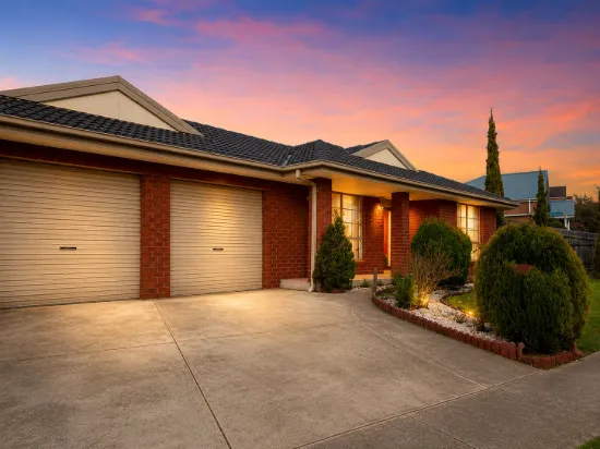 48 Thomas Carr Drive, Tarneit, Vic 3029