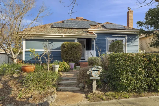 48 White Avenue, Queanbeyan, NSW 2620