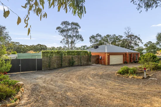 48 Wicks Road, Maiden Gully, Vic 3551