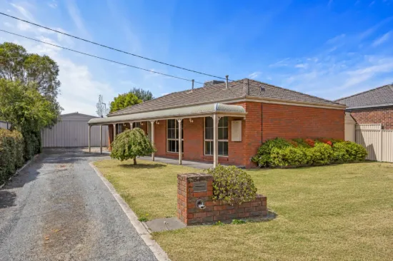489 Wiltshire Lane, Delacombe, Vic 3356