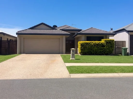 49 Abell Road, Cannonvale QLD 4802 - For Rent