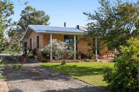 49 Albert Street, Crows Nest QLD 4355-Image