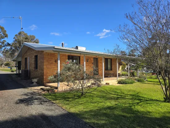 49 Albert Street West, Crows Nest QLD 4355-Image