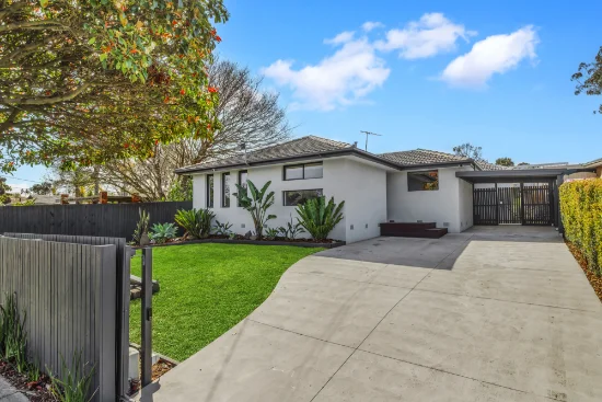 49 Centenary Street, Seaford, Vic 3198 - For Rent