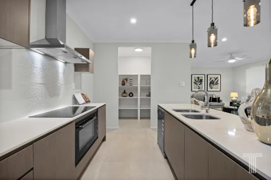 49 Collingwood Road, Birkdale, Qld 4159-Image