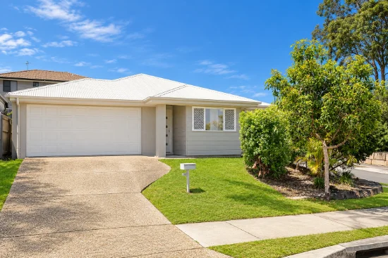 49 Cornelius Drive, Augustine Heights, Qld 4300