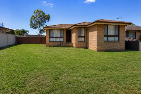 49 Cowper Circle, Quakers Hill, NSW 2763