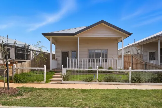 49 Crowlands Circuit, Eynesbury, Vic 3338