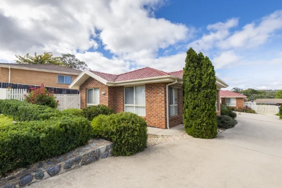 49   Elizabeth Crescent, Queanbeyan East, NSW 2620