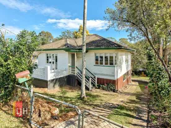 49 Fitzsimmons Street, Keperra, Qld 4054