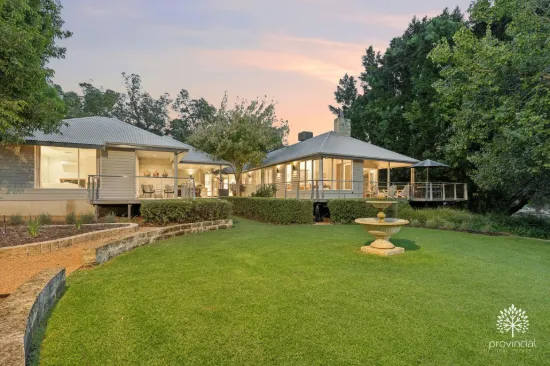 49 Gilchrist Road, Lesmurdie, WA 6076