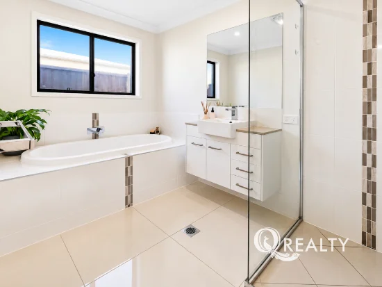 49 Hill Dr, Pimpama, Qld 4209-Image
