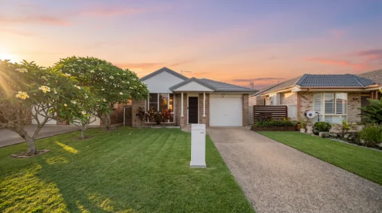 49 Lady Nelson Place, Yamba, NSW 2464