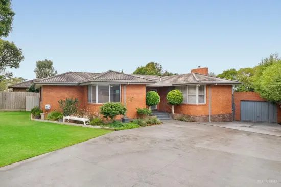49 Laura Road, Knoxfield, Vic 3180