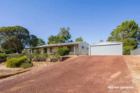 49 Lefroy Street, Gingin, WA 6503