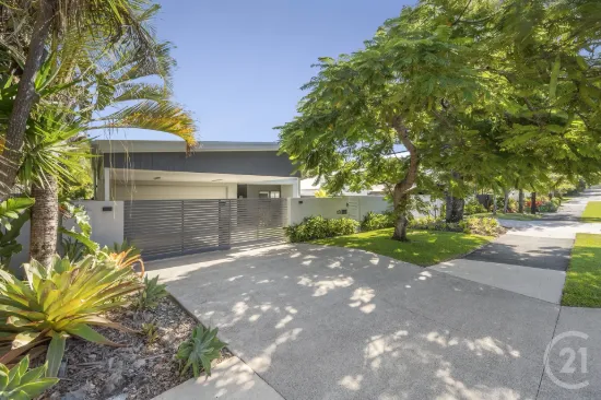 49 Pacific Avenue, Sunshine Beach, Qld 4567