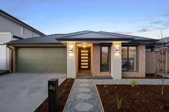 49 Parkrise Boulevard, Clyde North, Vic 3978