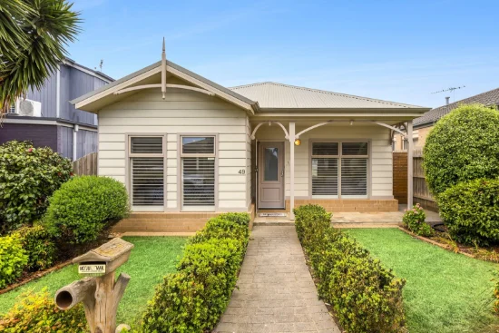 49 Pearl Bay Passage, St Leonards, Vic 3223