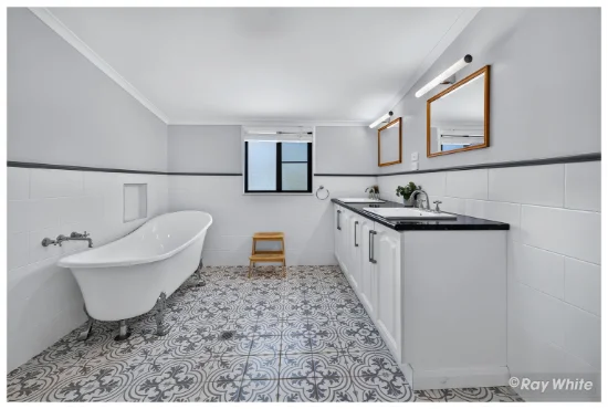49 Ross Street, Allenstown QLD 4700-Image