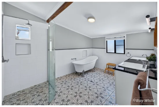 49 Ross Street, Allenstown QLD 4700-Image