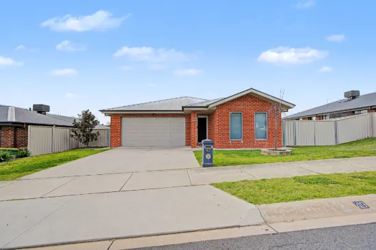 49 Stockman Circuit, Thurgoona, NSW 2640