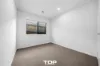 49 Taranaki Circuit, Clyde North, Vic 3978-Image
