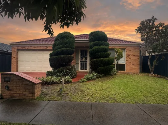49 The Parkway, Pakenham, Vic 3810