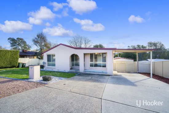 49 Wrenfordsley Place, Latham, ACT 2615