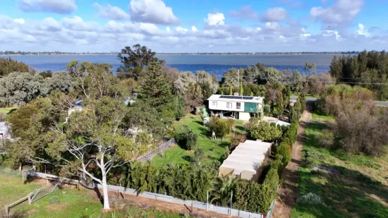 497 Lakeside Drive, Lake Boga, Vic 3584