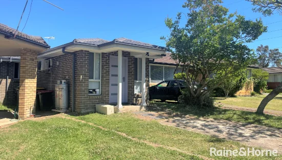 4a Coral Place, Cambridge Park, NSW 2747