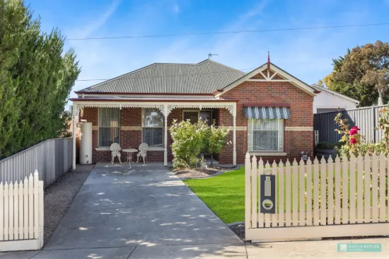 4A Leigh Avenue, Kennington, Vic 3550
