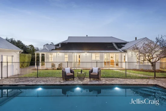 4A Mckerral Place, Croydon North, Vic 3136 - Sold