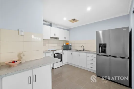 4B Currawong Way, Thornlie, WA 6108